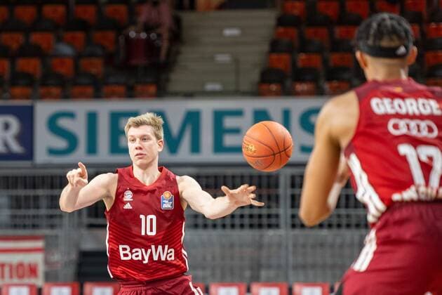 Ognjen Jaramaz 10 (FC Bayern), FC Bayern Basketball vs. medi Bayreuth, easyCredit BBL, 30.01.2022 Muenchen Bayern Deutschland