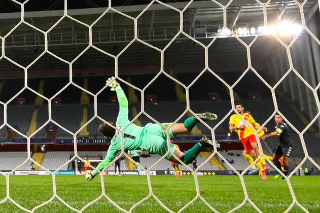 But de Wissam BEN YEDDER ( 10 - Monaco ) - Jean Louis Leca ( 1 - Lens ) - FOOTBALL : Lens vs Monaco - Coupe de France - 30 01 2022 FedericoPestellini Panoramic 