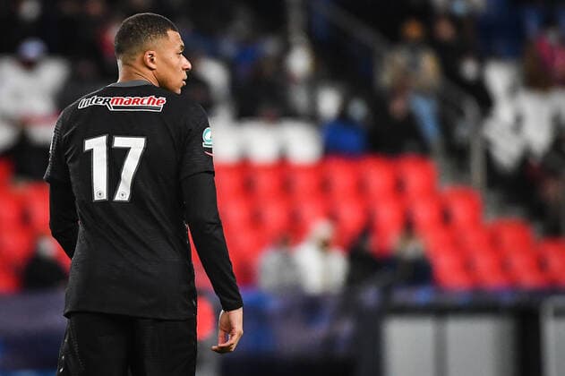 January 31, 2022, Paris, France, France: Kylian MBAPPE of PSG during the French Cup match between Paris Saint-Germain (PSG) and OGC Nice at Parc des Princes stadium on January 31, 2022 in Paris, France. Paris France - ZUMAm308 20220131_zsp_m308_006 Copyright: xMatthieuxMirvillex