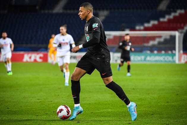 January 31, 2022, Paris, France, France: Kylian MBAPPE of PSG during the French Cup match between Paris Saint-Germain (PSG) and OGC Nice at Parc des Princes stadium on January 31, 2022 in Paris, France. Paris France - ZUMAm308 20220131_zsp_m308_012 Copyright: xMatthieuxMirvillex