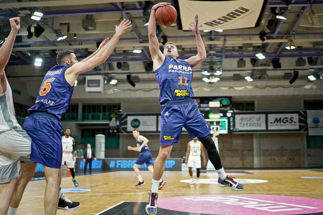 medi bayreuth - Parma Perm , Basketball, FIBA Europe Cup, Runde 2 , Spieltag 5, Spielzeit 2021 2022, 01.02.2022 11 Marcel Ponitka (Parma Perm) medi bayreuth - Parma Perm , Basketball, FIBA Europe Cup, Runde 2, Spieltag 5, Spielzeit 2021 2022, 01.02.2022 Bayreuth Copyright: xEibner-Pressefoto ThorstenxOchsx EP_TOS