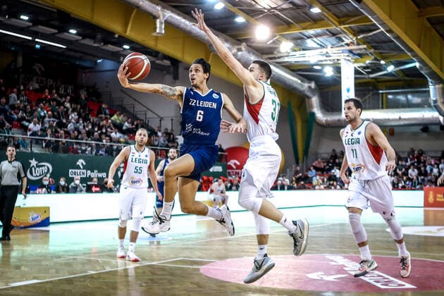 02.02.2022 Warszawa Koszykowka FIBA Europe Cup 2021, druga faza grupowa Legia Warszawa - ZZ Leiden N z Worthy de Jong, Grzegorz Kaminski Foto Adam Starszynski PressFocus 02.02.2022 Warsaw Basketball FIBA Europe Cup 2021, second stage Legia Warszawa - ZZ Leiden Worthy de Jong, Grzegorz Kaminski Credit Adam Starszynski PressFocus NEWSPIX.PL --- Newspix.pl  20220202PF_AS067