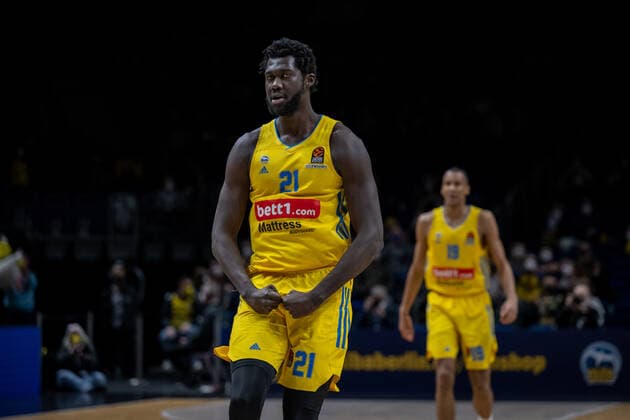 Basketball Berlin 02.02.2022 Saison 2021 2022 Euroleague Regular Season Alba Berlin - UNICS Kazan Christ Koumadje (Alba Berlin, No.21)