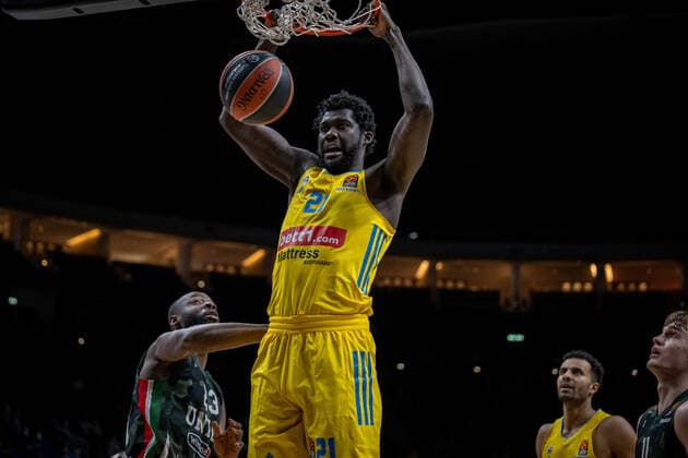 Basketball Berlin 02.02.2022 Saison 2021 2022 Euroleague Regular Season Alba Berlin - UNICS Kazan Christ Koumadje (Alba Berlin, No.21)