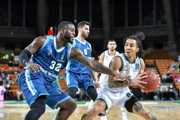 7DAYS EUROCUP KOSZYKOWKA MEZCZYZN 12 KOLEJKA MECZ WKS SLASK WROCLAW - TURK TELEKOM ANKARA 7DAYS EUROCUP BASKETBALL MANS MATCH WKS SLASK WROCLAW - TURK TELEKOM ANKARA JARED TERRELL TRAVIS TRICE FOT. PRZEMYSLAW KAROLCZUK 400MM.PL NEWSPIX.PL --- Newspix.pl  220202_slask_turktelekom_KAR-7.j