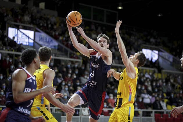 Jean-Baptiste Maille 23 BASKET BALL : SIG Strasbourg vs Tenerife - Ligue des Champions - 02 02 2022 ElyxandroCegarra Panoramic 