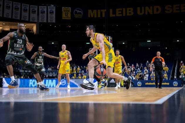 Basketball Berlin 02.02.2022 Saison 2021 2022 Euroleague Regular Season Alba Berlin - UNICS Kazan Javel Zoosman (Alba Berlin, No.50)