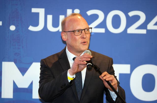 01.02.22 UEFA EURO, EM, Europameisterschaft,Fussball Week Stuttgart Deutschland, Stuttgart, 01.02.2022, Fussball, UEFA Euro 2024 Week in Stuttgart: Thomas Fuhrmann (OB Stadt Stuttgart Wirtschaft und Finanzen).