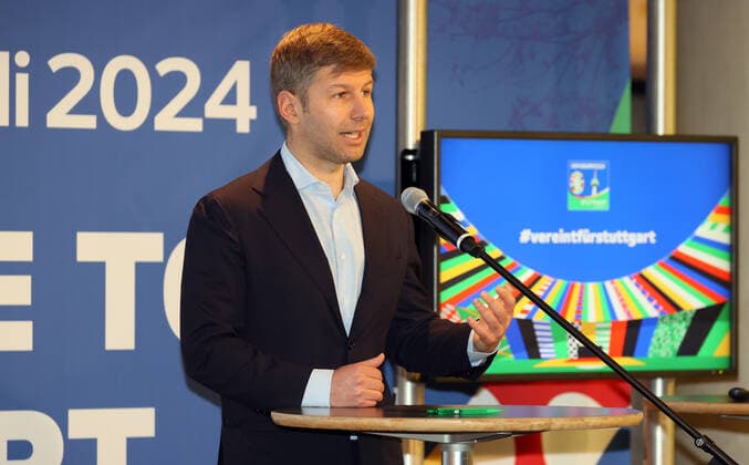 01.02.22 UEFA EURO, EM, Europameisterschaft,Fussball Week Stuttgart Deutschland, Stuttgart, 01.02.2022, Fussball, UEFA Euro 2024 Week in Stuttgart: Thomas Hitzlsperger (Vorstand VfB Stuttgart).