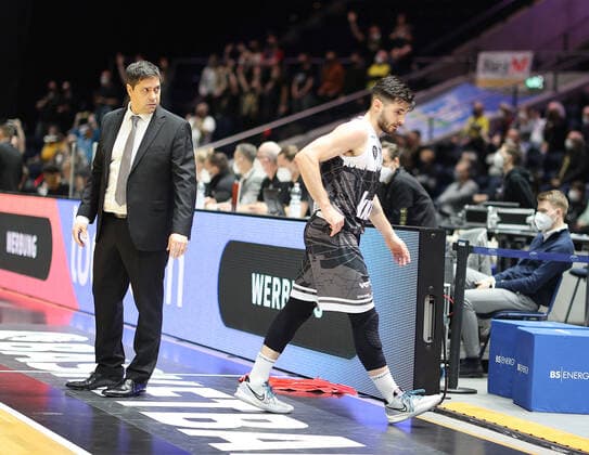 Headcoach Sasa Filipovski (s.Oliver Wuerzburg), Luciano Parodi (s.Oliver Wuerzburg)