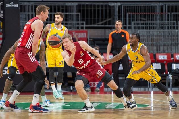 Ognjen Jaramaz 10 (FC Bayern), Keenan Evans 2 (Maccabi Fox Tel Aviv), FC Bayern Basketball vs. Maccabi Fox Tel Aviv, Euroleague, 03.02.2022 Muenchen Bayern Deutschland