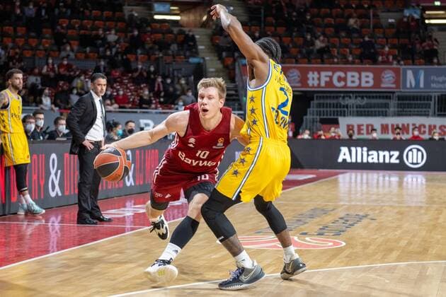 Ognjen Jaramaz 10 (FC Bayern), Keenan Evans 2 (Maccabi Fox Tel Aviv), FC Bayern Basketball vs. Maccabi Fox Tel Aviv, Euroleague, 03.02.2022 Muenchen Bayern Deutschland