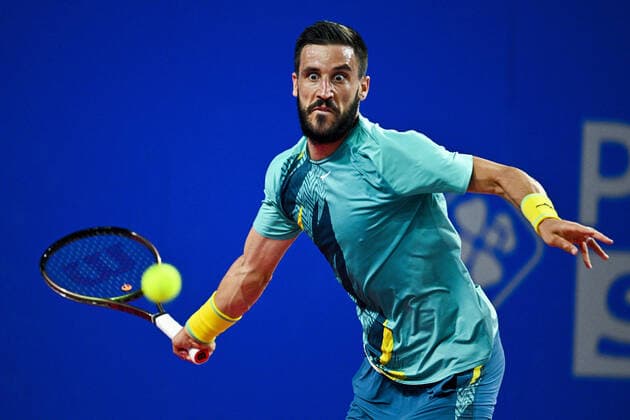 Damir Dzumhur (Bih) TENNIS : Open Sud de France 2022 - Montpellier - 04 02 2022 JBAutissier Panoramic 