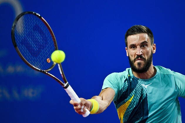Damir Dzumhur (Bih) TENNIS : Open Sud de France 2022 - Montpellier - 04 02 2022 JBAutissier Panoramic 