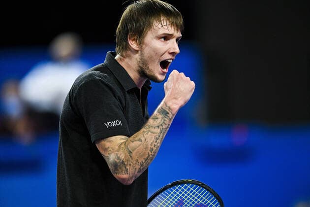 joie de Alexander Bublik (Kaz) TENNIS : Open Sud de France 2022 - Montpellier - 04 02 2022 JBAutissier Panoramic 