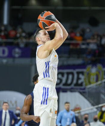 Basketball, EuroLeague, Real Madrid - Zenit St. Petersburg 4th February 2022; Wizink Center; Madrid; Spain; Turkish Airlines Euroleague Basketball; Real Madrid vs Zenit st Petersburg; Thomas Heurtel (Madrid) Madrid Madrid Spain Baloncesto Copyright: xAlbaxPachecox xAgenciaxLOFx