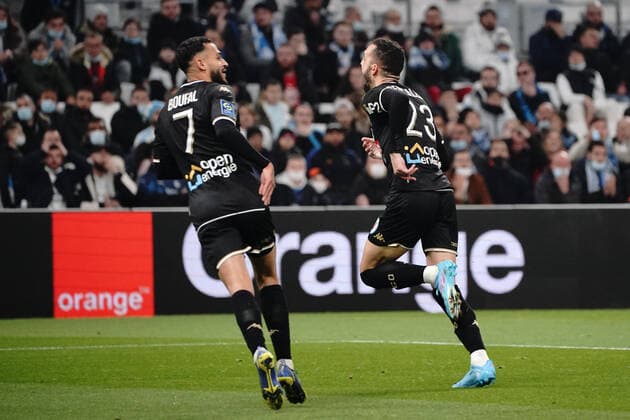 Joie - Nabil Bentaleb (Sco Angers) - Sofiane Boufal (Sco Angers) FOOTBALL : Olympique de Marseille vs SCO Angers - Ligue 1 Uber Eats - Marseille - 04 02 2022 NorbertScanella Panoramic 