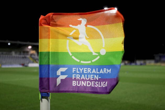 FLYERALARM Frauen-Bundesliga; TSG 1899 Hoffenheim - 1. FC Koeln; 04.02.2022 Symbolbild: FLYERALARM Frauen-Bundesliga, FLYERALARM Frauen-Bundesliga, TSG 1899 Hoffenheim - 1. FC Koeln, 04.02.2022, Sinsheim, Dietmar-Hopp-Stadion Copyright: xBEAUTIFULxSPORTS JulienxChristx