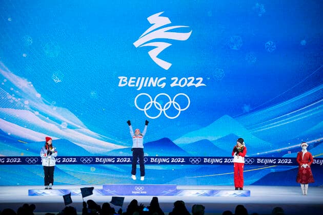220206 Natalia Nepryaeva of ROC (Russia), Therese Johaug of Norway and Teresa Stadlober of Austria at the medal ceremony for women s cross country skiing skiathlon during day 2 of the 2022 Winter Olympics on February 6, 2022 in Zhangjiakou. Photo: Joel Marklund BILDBYRAN kod JM JM0272 bbeng Olympic Games, Olympische Spiele, Olympia, OS olympics winter olympics os ol olympiska spel vinter-os olympiske leker peking peking 2022 beijing 2022 beijing 2022 olympic games beijing 2022 winter olympic games peking-os beijing-ol vinter-ol medaljceremoni medaljeseremoni medal ceremony norge jubel Copyright: JOELxMARKLUND BB220206JM028