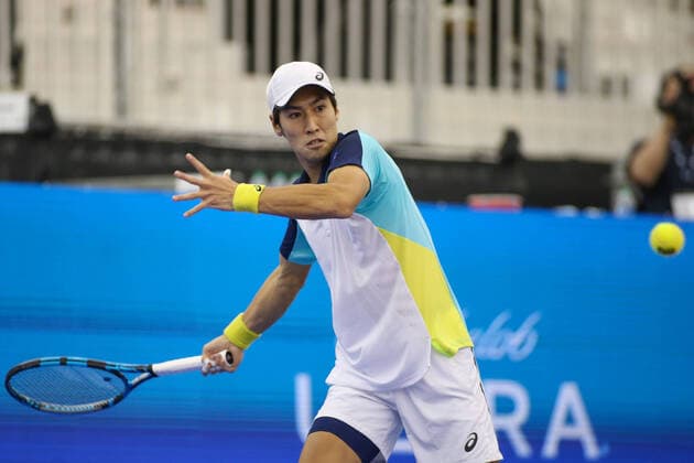 Tennis, ATP-Turnier in Dallas DALLAS, TX - FEBRUARY 06: Yosuke Watanuki (JPN) hits a forehand during the qualifying round of the Dallas Open on February 6, 2022 at the Styslinger Altec Tennis Complex in Dallas, TX. (Photo by George Walker Icon Sportswire) TENNIS: FEB 06 Dallas Open Icon22020632