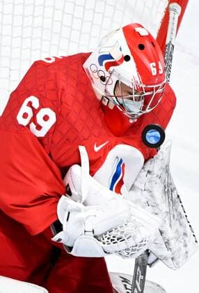 China Olympics 2022 Ice hockey, Eishockey Women ROC - Canada 8106771 07.02.2022 Russian Olympic Committee s goaltender Maria Sorokina is seen in the ice hockey women s preliminary round group A match between the Russian Olympic Committee s team and Canada during the Beijing 2022 Winter Olympic Games, Olympische Spiele, Olympia, OS at Wukesong Sports Centre in Beijing, China. Vladimir Astapkovich Sputnik Beijing China  Copyright: xVladimirxAstapkovichx