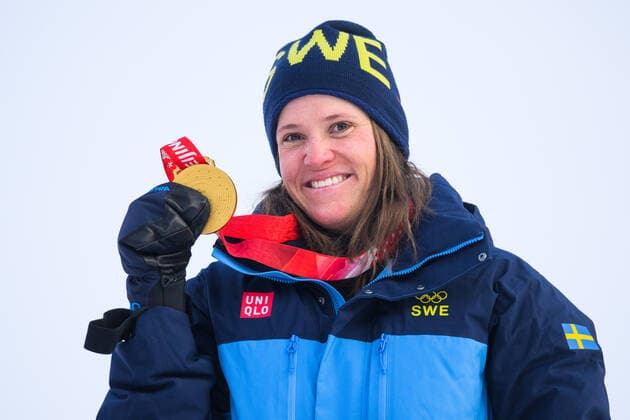 220207 Sara Hector of Sweden celebrating with gold medal during the medal ceremony after women?s alpine skiing giant slalom during day 3 of the 2022 Winter Olympics on February 7, 2022 in Yanqing. Photo: Maxim Thore BILDBYRAN kod MT MT0307 alpint alpine Olympic Games, Olympische Spiele, Olympia, OS olympics winter olympics os ol olympiska spel vinter-os olympiske leker peking peking 2022 beijing 2022 beijing 2022 olympic games beijing 2022 winter olympic games peking-os beijing-ol vinter-ol 3 bbeng storslalom dag 3 dam celebration jubel Copyright: MAXIMxTHORE BB220207MT142