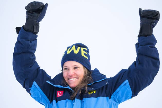 220207 Sara Hector of Sweden celebrating during the medal ceremony after women?s alpine skiing giant slalom during day 3 of the 2022 Winter Olympics on February 7, 2022 in Yanqing. Photo: Maxim Thore BILDBYRAN kod MT MT0307 alpint alpine Olympic Games, Olympische Spiele, Olympia, OS olympics winter olympics os ol olympiska spel vinter-os olympiske leker peking peking 2022 beijing 2022 beijing 2022 olympic games beijing 2022 winter olympic games peking-os beijing-ol vinter-ol 3 bbeng storslalom dag 3 dam celebration jubel Copyright: MAXIMxTHORE BB220207MT152