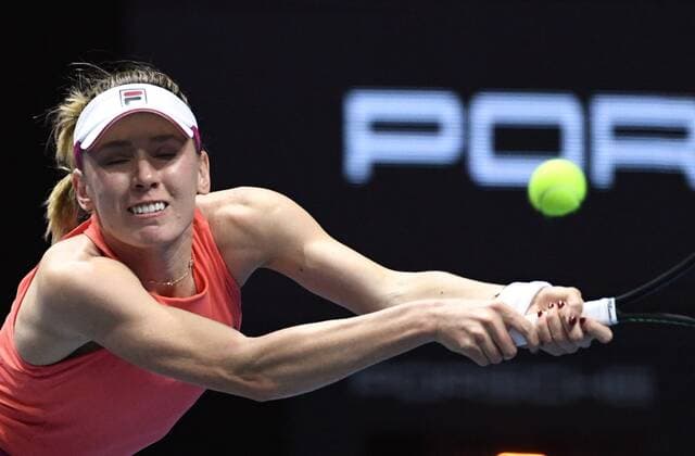 Russia Tennis St. Petersburg Ladies Trophy 8107164 07.02.2022 Russia s Ekaterina Alexandrova returns a ball during a women s singles match against Italy s Camila Giorgi at the St. Petersburg Ladies Trophy 2022 tennis tournament in St.Petersburg, Russia. Alexei Danichev Sputnik St. Petersburg Russia  Copyright: xAlexeixDanichevx