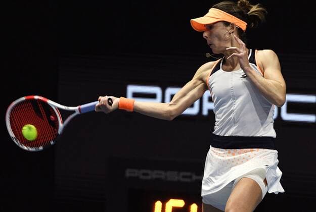 Russia Tennis St. Petersburg Ladies Trophy 8107317 07.02.2022 France s Alize Cornet returns a ball during a women s singles match against Belgium s Elise Mertens at the St. Petersburg Ladies Trophy 2022 tennis tournament in St.Petersburg, Russia. Alexei Danichev Sputnik St. Petersburg Russia  Copyright: xAlexeixDanichevx