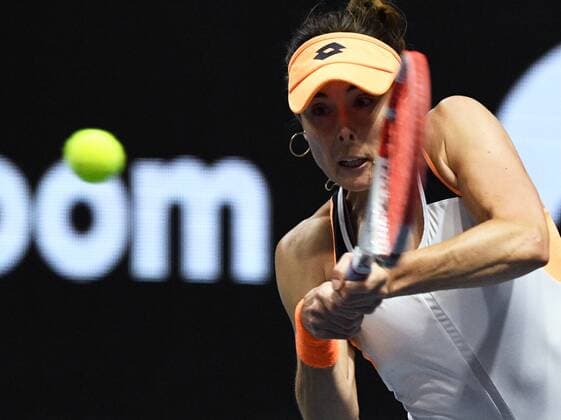 Russia Tennis St. Petersburg Ladies Trophy 8107309 07.02.2022 France s Alize Cornet returns a ball during a women s singles match against Belgium s Elise Mertens at the St. Petersburg Ladies Trophy 2022 tennis tournament in St.Petersburg, Russia. Alexei Danichev Sputnik St. Petersburg Russia  Copyright: xAlexeixDanichevx