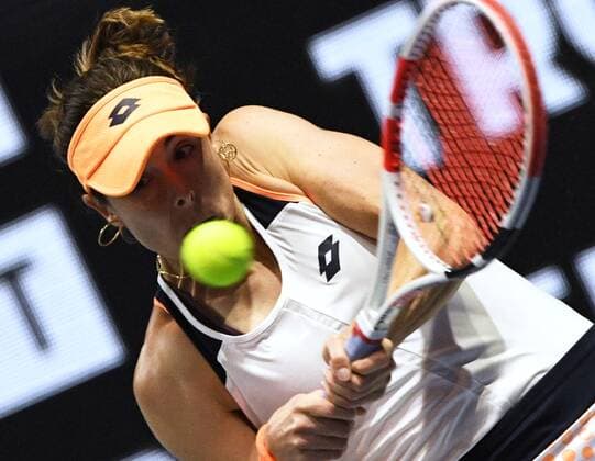Russia Tennis St. Petersburg Ladies Trophy 8107311 07.02.2022 France s Alize Cornet returns a ball during a women s singles match against Belgium s Elise Mertens at the St. Petersburg Ladies Trophy 2022 tennis tournament in St.Petersburg, Russia. Alexei Danichev Sputnik St. Petersburg Russia  Copyright: xAlexeixDanichevx