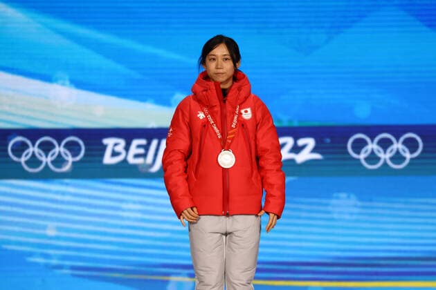 Miho Takagi (JPN), FEBRUARY 8, 2022 - Speed skating, Eisschnelllauf : Women s 1500m Medal Ceremony during the Beijing 2022 Olympic Winter games, Winterspiele,Spiele, Summer games at Beijing Medal Plaza in Beijing, China.  (180189827)