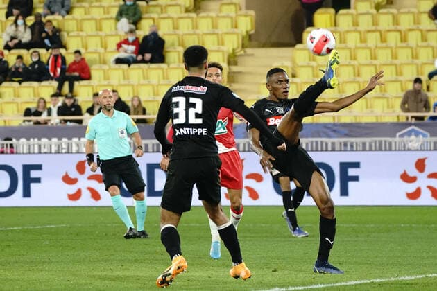 Mamadou Fofana (Amiens) FOOTBALL : AS Monaco vs Amiens SC - 1 4 de finale de coupe de France - Monaco - 08 02 2022 NorbertScanella Panoramic 