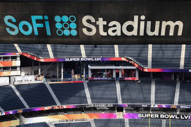 INGLEWOOD, CA - FEBRUARY 8: A view of the SoFi Stadium during Super Bowl LVI media availability day on February 8, 2022 in Inglewood, CA before SundayÕs game between the Los Angeles Rams and the Cincinnati Bengals. (Photo by Brian Rothmuller Icon Sportswire) NFL, American Football Herren, USA FEB 08 Super Bowl LVI - Super Bowl Week Icon220208005