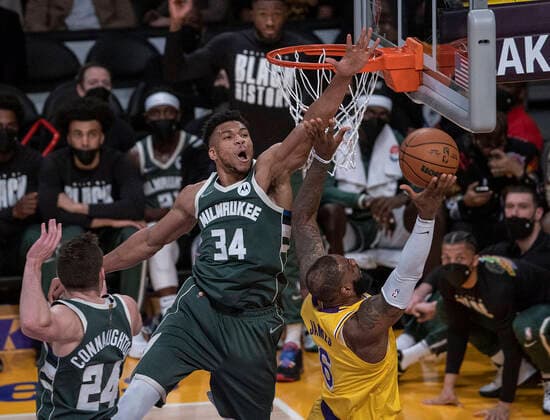 February 8, 2022, Los Angeles, California, USA: LeBron James 6 of the Los Angeles Lakers is blocked by Giannis Antetokounmpo 34 of the Milwaukee Bucks during their NBA, Basketball Herren, USA game on Tuesday February 8, 2022 at Crypto.com Arena in Los Angeles, California. Lakers lose to Bucks, 116-131. PI Los Angeles USA - ZUMAp124 20220208_zaa_p124_034 Copyright: xJAVIERxROJASx