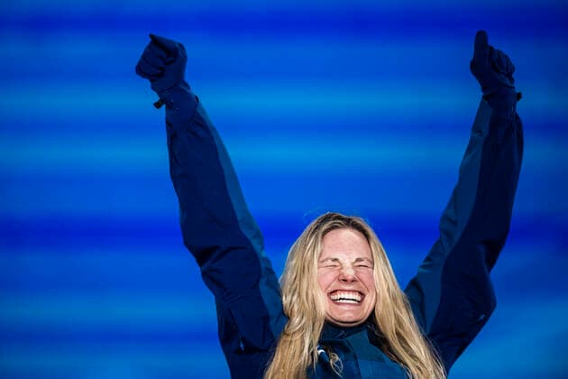 220209 Jessie Diggins of USA celebrates at the medal ceremony for women s cross-country skiing sprint during day 5 of the 2022 Winter Olympics on February 9, 2022 in Zhangjiakou. Photo: Jon Olav Nesvold BILDBYRAN COP 217 JE0033 skidor cross-country skiing langrenn Olympic Games, Olympische Spiele, Olympia, OS olympics winter olympics os ol olympiska spel vinter-os olympiske leker peking peking 2022 beijing 2022 beijing 2022 olympic games beijing 2022 winter olympic games peking-os beijing-ol vinter-ol 5 bbeng medaljeseremoni medaljceremoni medal ceremony Copyright: JONxOLAVxNESVOLD BB220209JE074