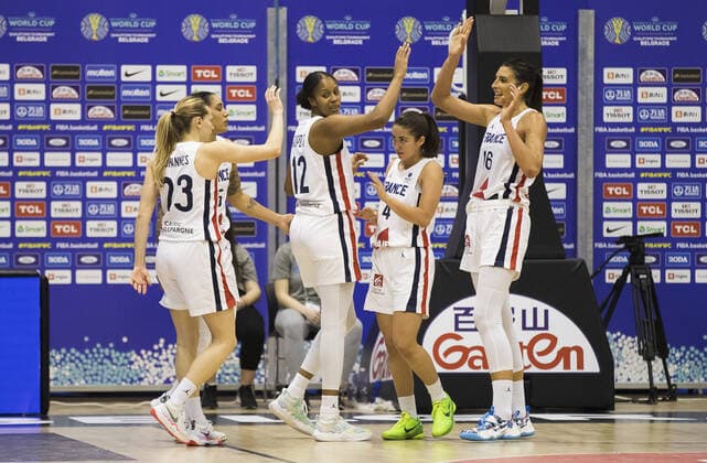 Marine Fauthoux of France, Iliana Rupert of France, Helena Ciak of France BASKET BALL : France Vs Mali - Coupe du Monde - Feminines - 10 02 2022 NikolaKrstic Panoramic 