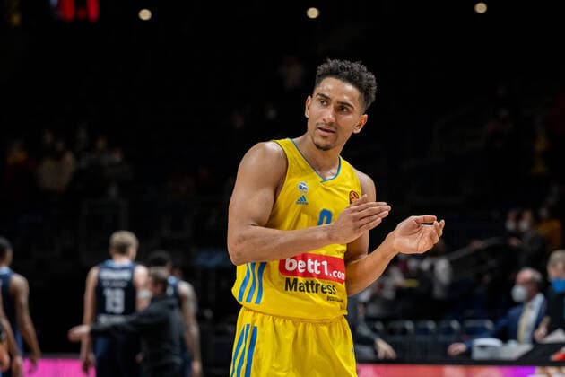 Basketball Berlin 02.02.2022 Saison 2021 2022 Euroleague Regular Season Alba Berlin - Zenit St. Petersburg Maodo Lo (Alba Berlin, No.00) Jubel