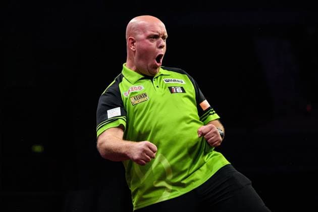 Bilder des Jahres 2022, Sport 02 Februar Sport Themen der Woche KW06 Sport Bilder des Tages Darts Cazoo Premier League Michael Van Gerwen during the Cazoo Premier League darts at M & S Bank Arena, Liverpool, United Kingdom on 10 February 2022. Liverpool M & S Bank Arena Merseyside United Kingdom Editorial use only , Copyright: xPhilipxBryanx PSI-14618-0043