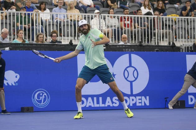 DALLAS, TX - FEBRUARY 10: Reilly Opelka (USA) hits a forehand during the Dallas Open on February 10, 2022 at the Styslinger Altec Tennis Complex in Dallas, TX. (Photo by George Walker Icon Sportswire) TENNIS: FEB 10 Dallas Open Icon22021048