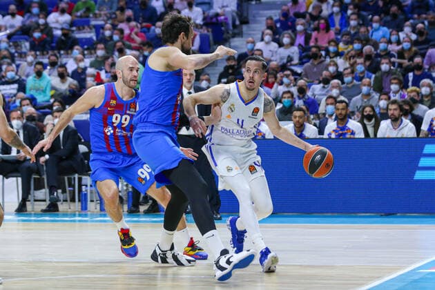 11th February 2022; Wizink Center; Madrid; Spain; Turkish Airlines Euroleague Basketball; Real Madrid vs FC Barcelona, Barca Barca; Thomas Heurtel (MAdrid) Madrid Madrid Spain Baloncesto Copyright: xAlbaxPachecox xAgenciaxLOFx