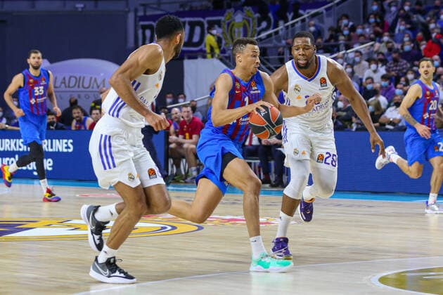 11th February 2022; Wizink Center; Madrid; Spain; Turkish Airlines Euroleague Basketball; Real Madrid vs FC Barcelona, Barca Barca; Dante Exum (Barca) Madrid Madrid Spain Baloncesto Copyright: xAlbaxPachecox xAgenciaxLOFx
