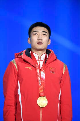 BEIJING, CHINA - FEBRUARY 12: Gold medallist Tingyu Gao of Team China celebrates during the Men s 500m medal ceremony on Day 8 of the Beijing 2022 Winter Olympic Games, Olympische Spiele, Olympia, OS at Beijing Medal Plaza on February 12, 2022 in Beijing, China.  Copyright: xVCGx CFP111368929062 