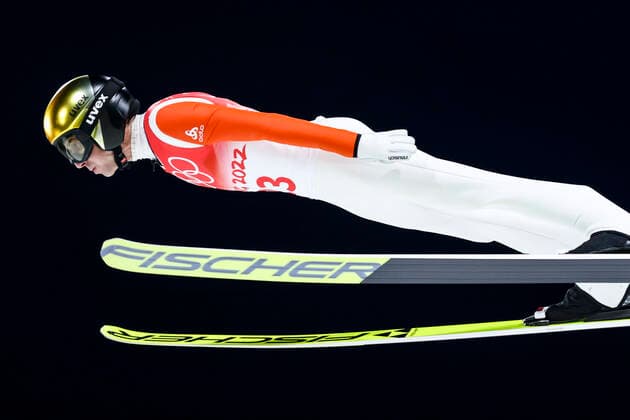 OLYMPICS - Winter Olympic Games, Olympische Spiele, Olympia, OS Beijing 2022 ZHANGJIAKOU,CHINA,12.FEB.22 - OLYMPICS, NORDIC SKIING, Ski jumping, Skispringen, Ski, nordisch - Winter Olympic Games Beijing 2022, large hill, men. Image shows Simon Ammann (SUI).  GEPAxpictures xPatrickxSteiner
