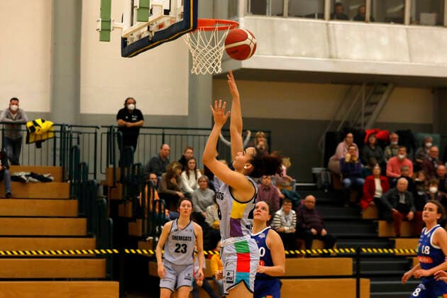 12.02.2022, 2. Toyota Damen Basketball Bundesliga Nord, DBBL, Saison 2021 2022, Damen, Chemcats Chemnitz - VFL Viactiv-Astroladies Bochum Anabel Neuber-Valdez, ChemCats Chemnitz Chemnitz Sporthalle am Schlossteich Sachsen Germany