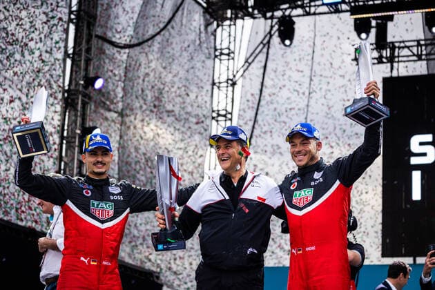 LOTTERER Andre (ger), TAG Heuer Porsche Formula E Team, Porsche 99X Electric, portrait WEHRLEIN Pascal (ger), TAG Heuer Porsche Formula E Team, Porsche 99X Electric, portrait at the podium during the 2022 Mexico City ePrix, 2nd meeting of the 2021-22 ABB FIA Formula E World Championship, WM, Weltmeisterschaft on the Autodromo Hermanos Rodriguez from February 10 to 11, in Mexico City, Mexico - AUTO - 2022 FORMULA E Mexico City ePRIX DPPI Panoramic 03422003_GH_59777