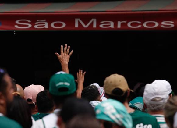 Supporters of Palmeiras gather outside the stadium to watch the Final of the Club World Cup 2021 that was ultimately won by Chelsea 2-1 after extra time FERNANDO ROBERTO SPP Chelsea v Palmeiras Fans in Sao Paulo 