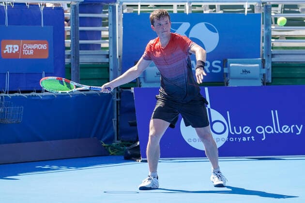 DELRAY BEACH, FL - FEBRUARY 12: Stefan Kozlov (USA) competes during the qualifying round of the ATP, Tennis Herren Delray Beach Open on February 12, 2022, at the Delray Beach Stadium & Tennis Center in Delray Beach, Florida.(Photo by Aaron Gilbert Icon Sportswire) TENNIS: FEB 12 Delray Beach Open Icon220212095