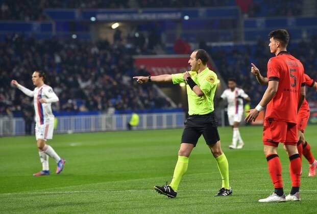 Benoit Millot (arbitre) FOOTBALL: Olympique Lyonnais vs OGC Nice - Ligue 1 - 12 02 2022 FredericChambert Panoramic 