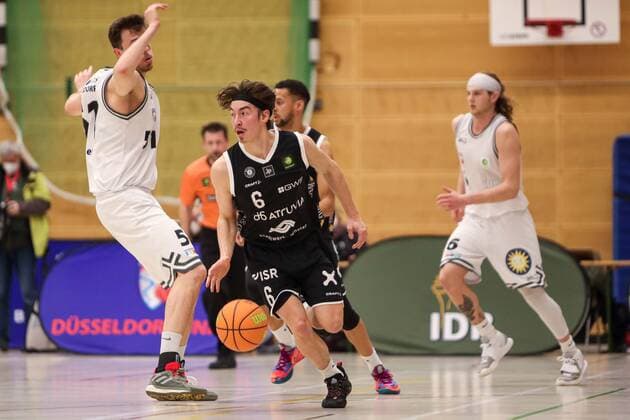 2. Basketball Bundesliga ProB Basketball ART Giants Düsseldorf gegen WWU Baskets Münster, 12.02.2022 Jasper Guenther ( 6 WWU Baskets Muenster); 2. Basketball Bundesliga ProB Basketball ART Giants Düsseldorf gegen WWU Baskets Münster am 12.02.2022, Duesseldorf. Copyright: xBEAUTIFULxSPORTS KennyxBeelex